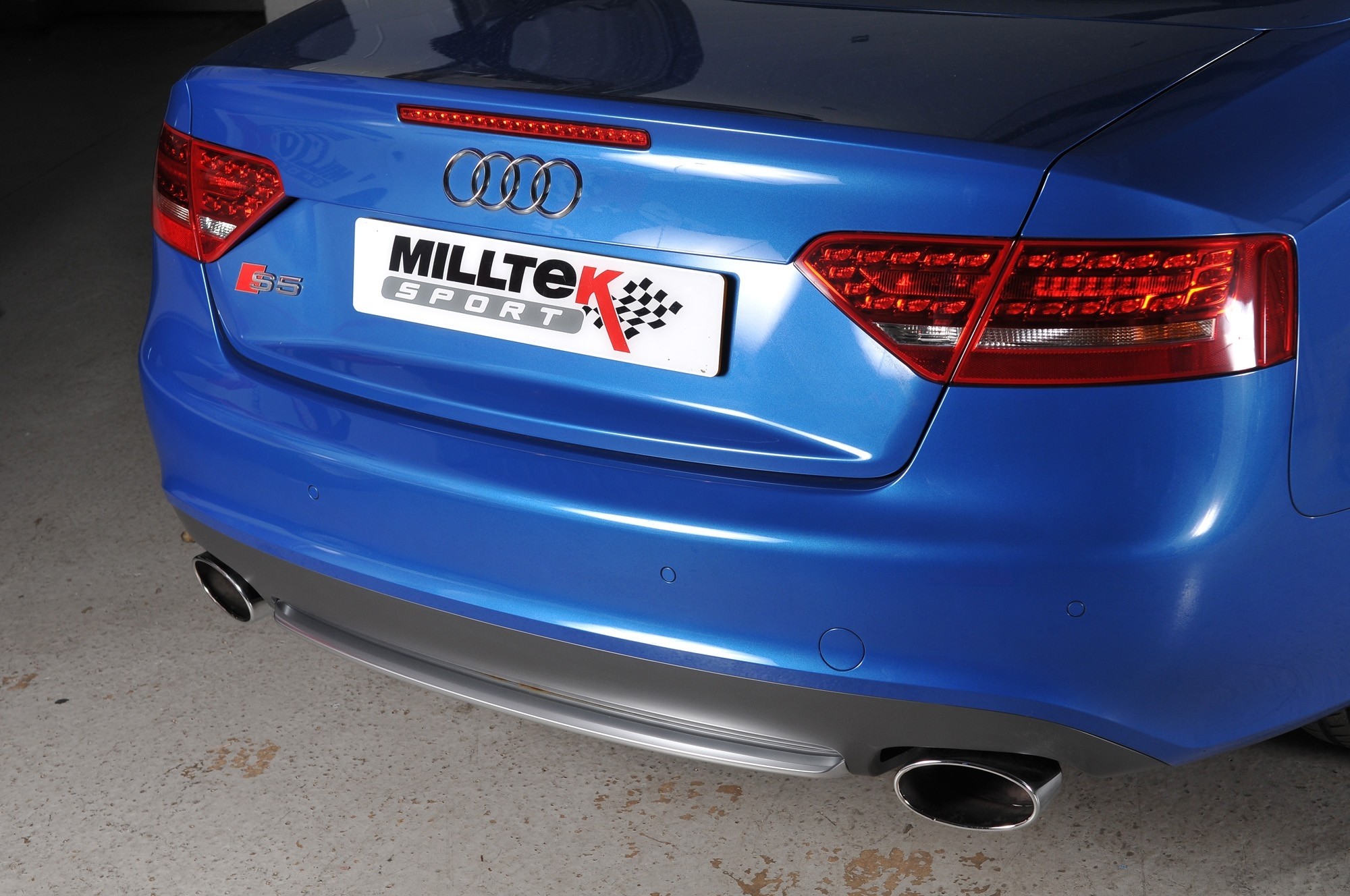 Milltek Audi S5 8T Cabriolet 3.0 TFSI quattro dual Race cat-back