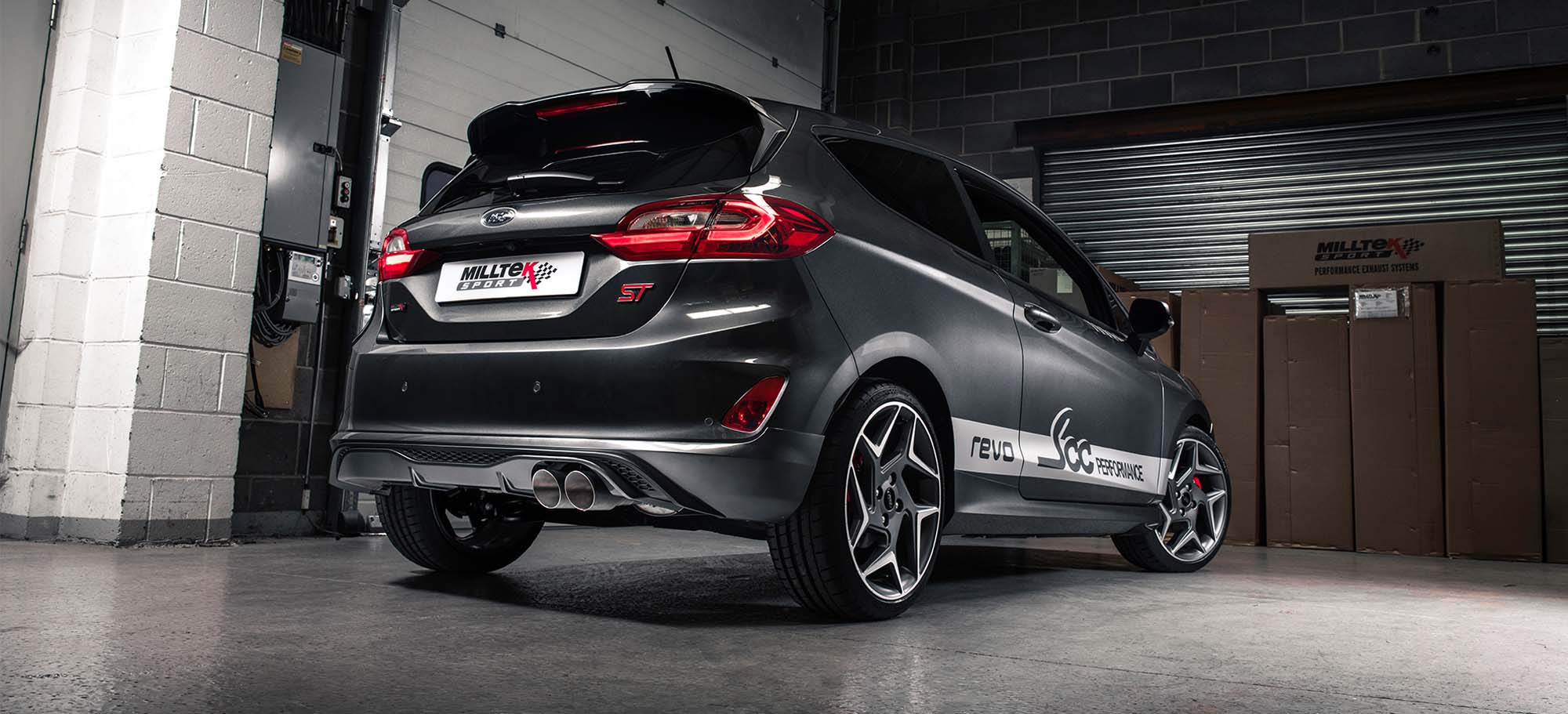 Ford Fiesta VIII ST Milltek GPF Back met Burnt Titanium GT-90 Trims